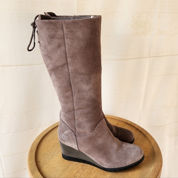 UGG Women's Dawna Suede Wedge Boots - Brown - Picture 5 of 14